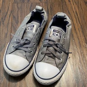 Converse Shoreline size 4, girls.